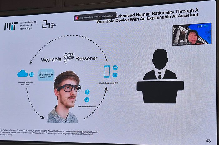 Wearable reasoner